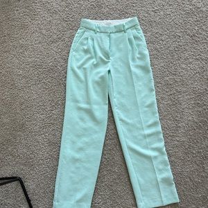 Aritzia effortless pant